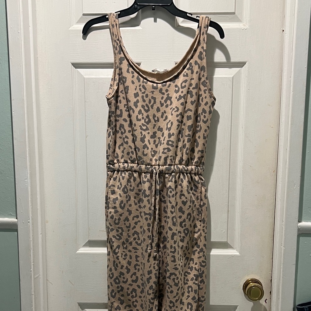Leopard Print Sleeveless Jumpsuit